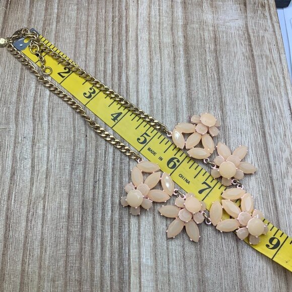J. Crew Peach Pink Faceted Gold Tone Necklace - Picture 6 of 9